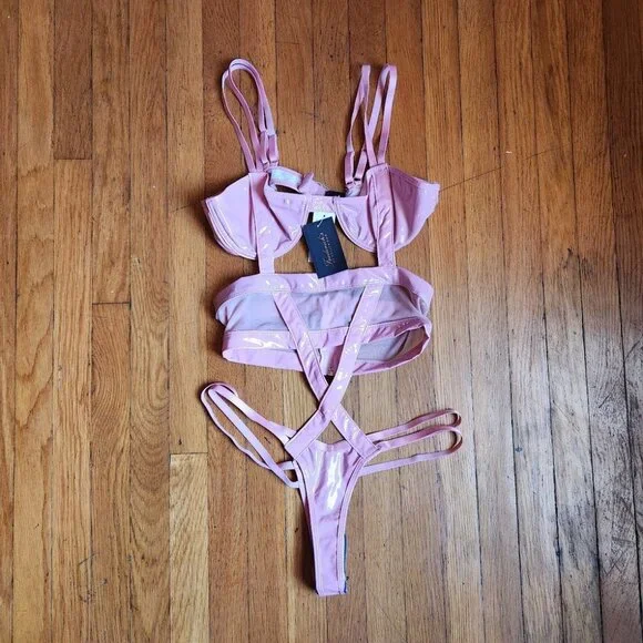 Frederick's of Hollywood Makayla Pink Patent Leather Teddy - Picture 4 of 8